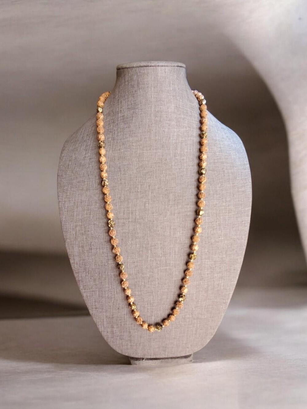Vtg. Carved Roses Gold Beaded Long Necklace
